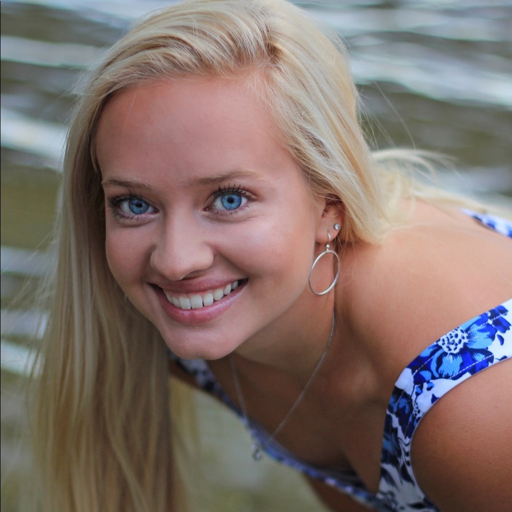 Meet your Posher, Taylor